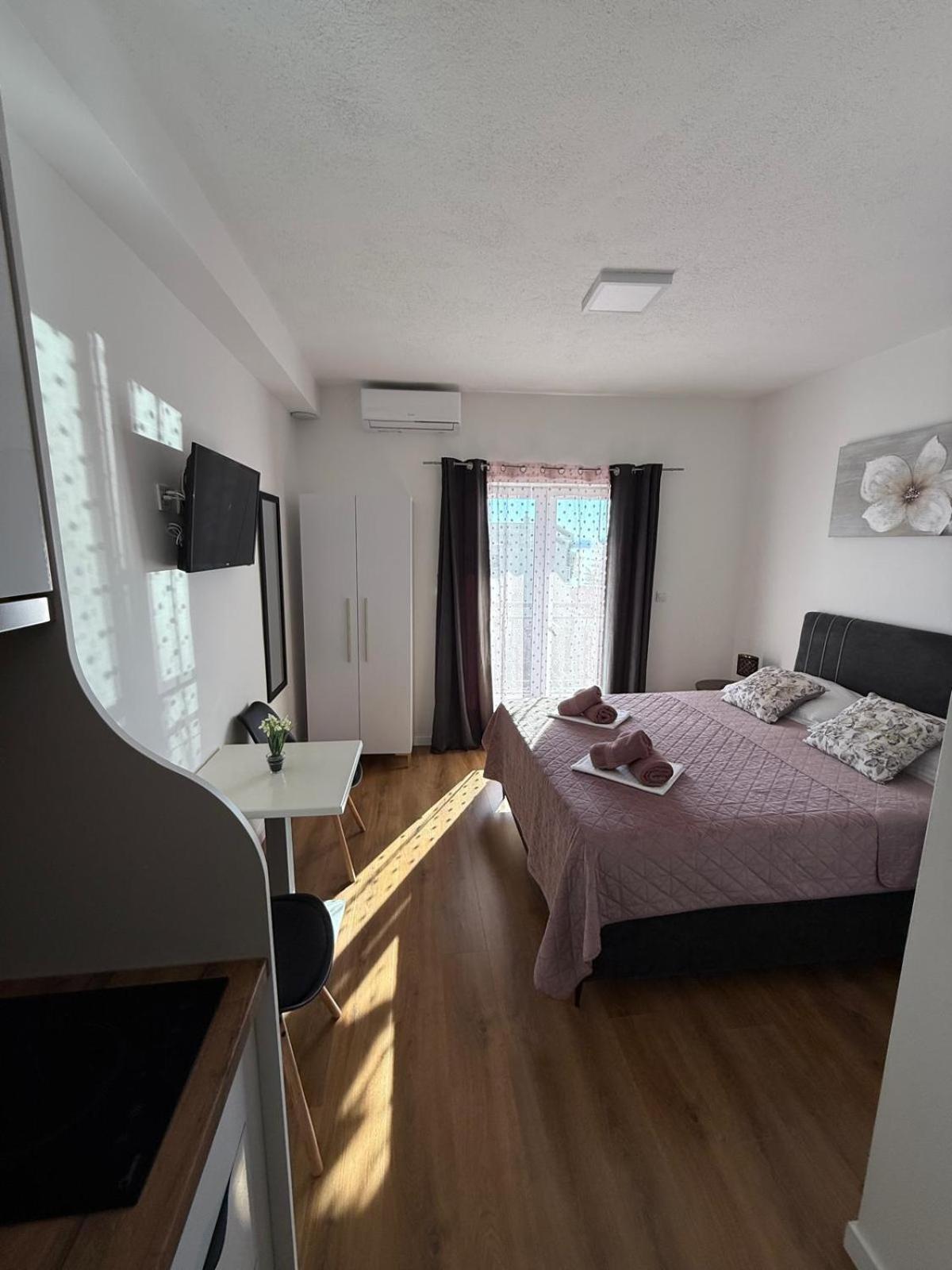Apartments Matic Baška Voda Extérieur photo